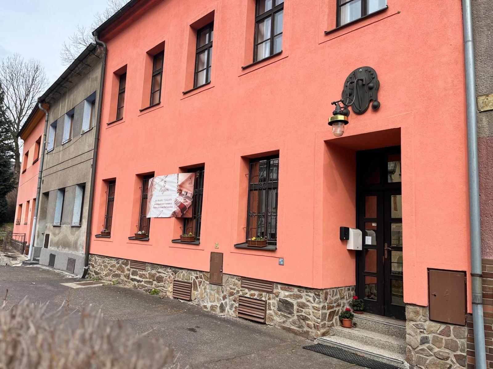 Penzion Jachymov Pod Lanovkou エクステリア 写真